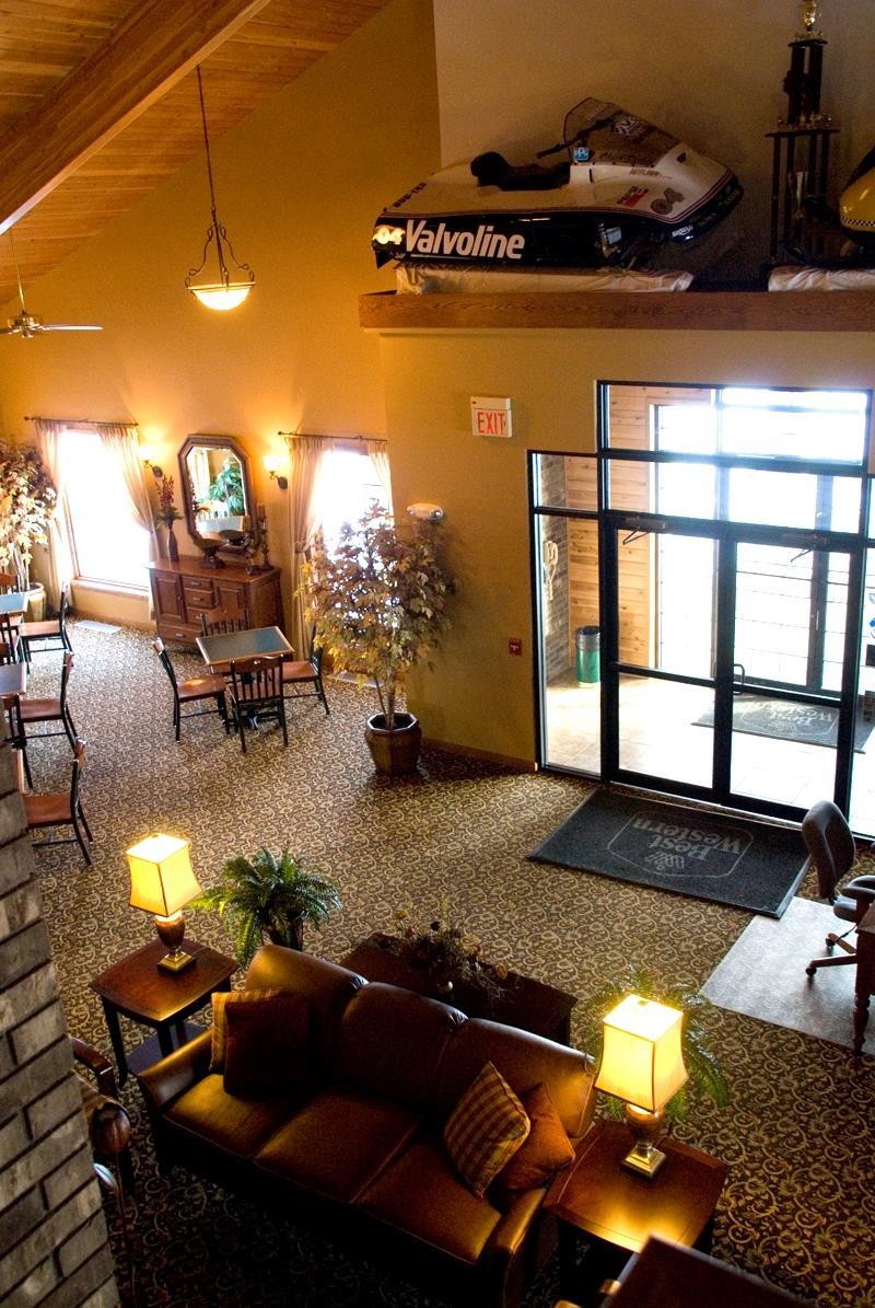 Best Western Derby Inn Eagle River Wnętrze zdjęcie