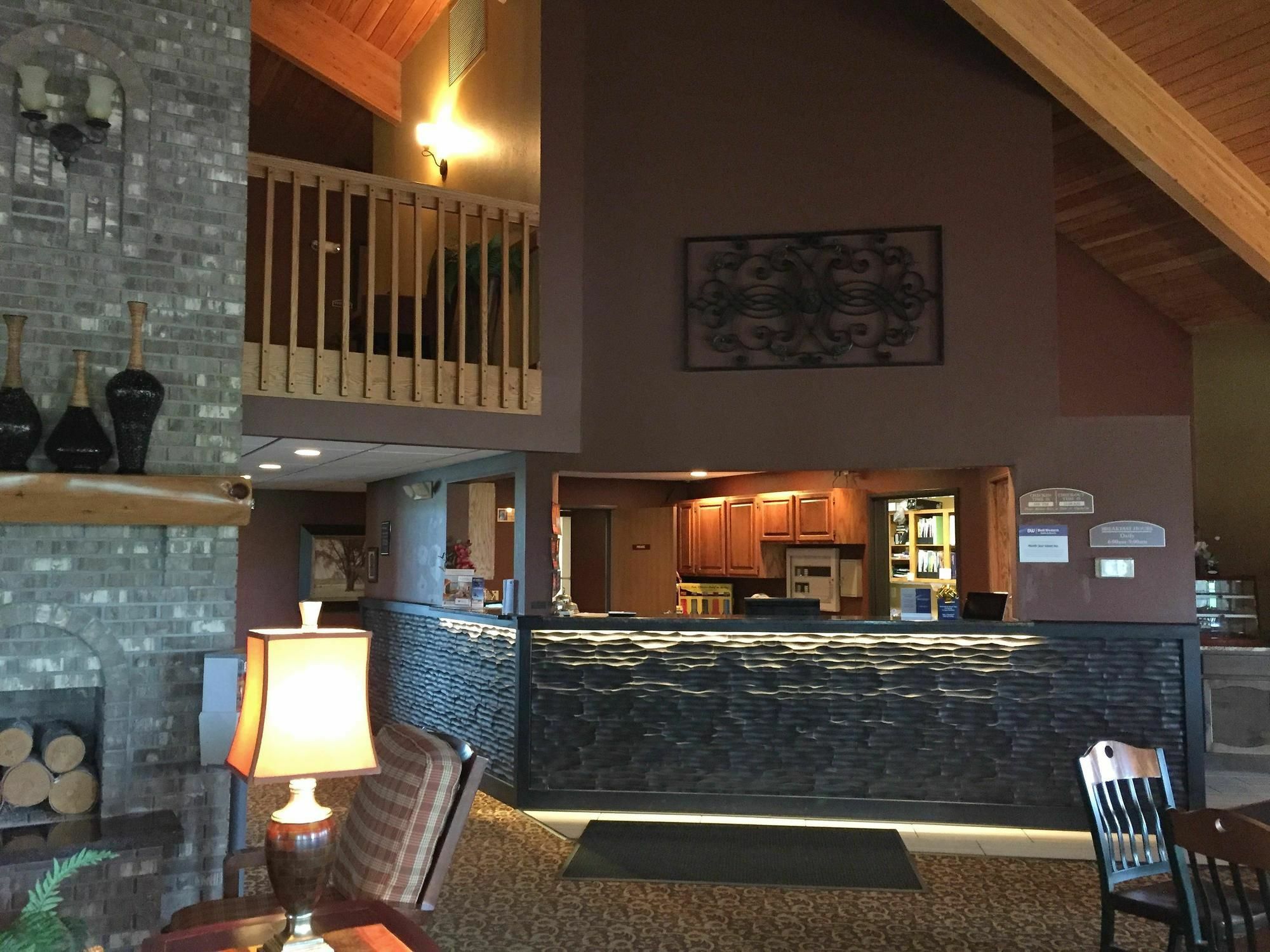 Best Western Derby Inn Eagle River Zewnętrze zdjęcie