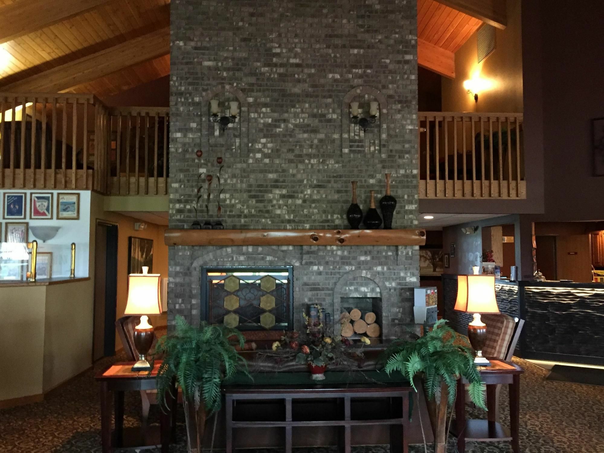 Best Western Derby Inn Eagle River Zewnętrze zdjęcie