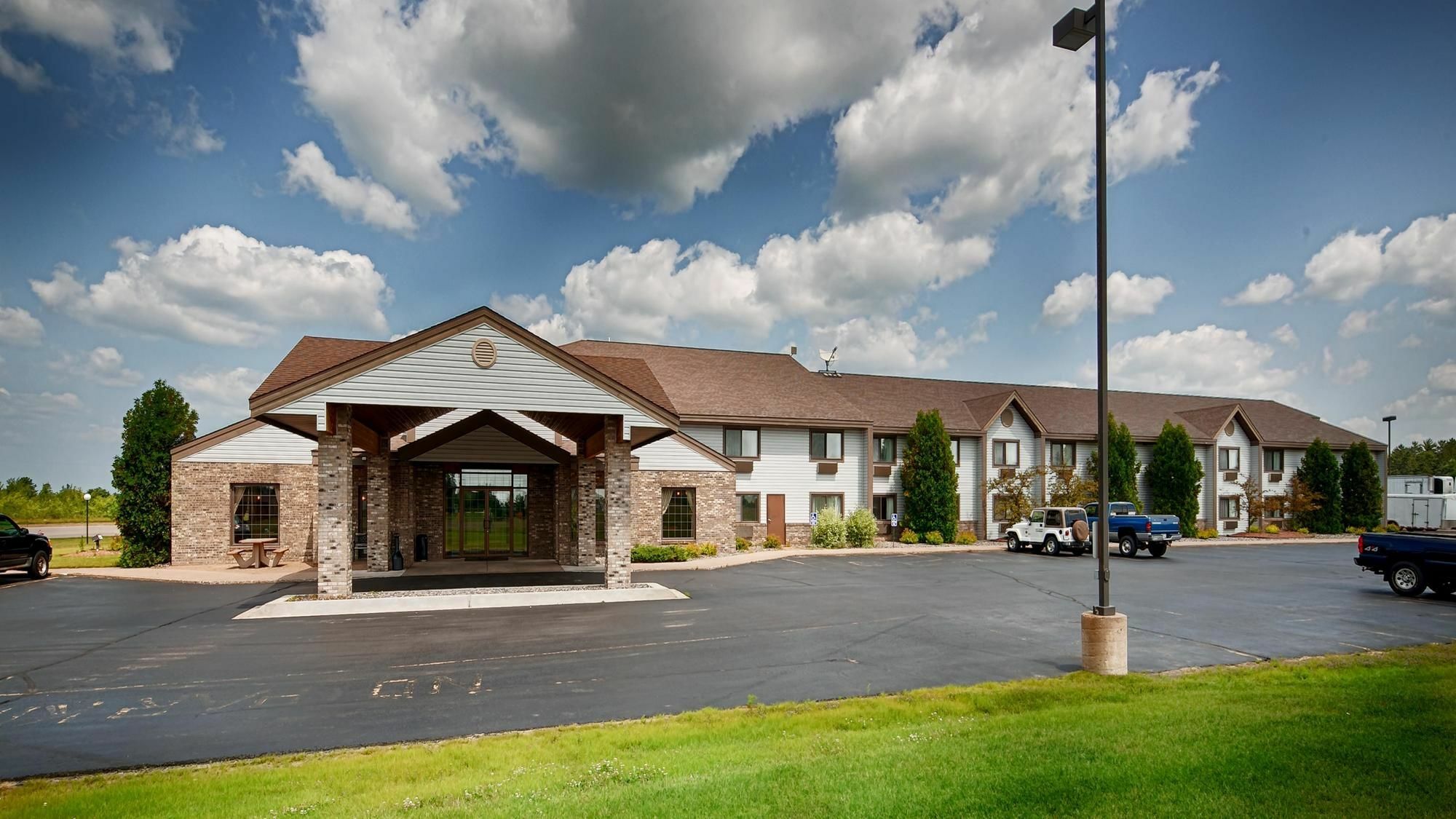 Best Western Derby Inn Eagle River Zewnętrze zdjęcie